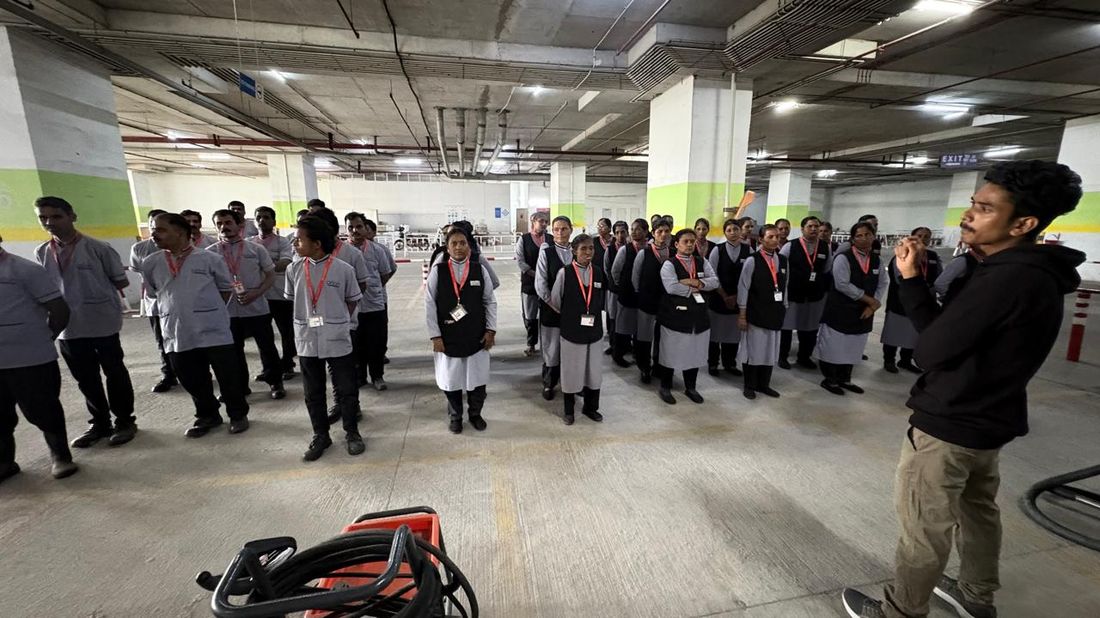 Training assembly